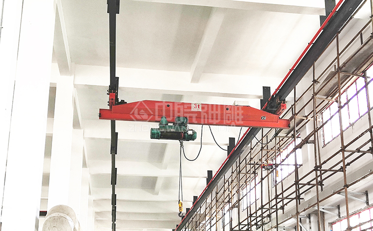 悬挂起重机